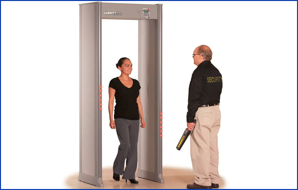 Industrial Cargo & Crate Screening Scanner